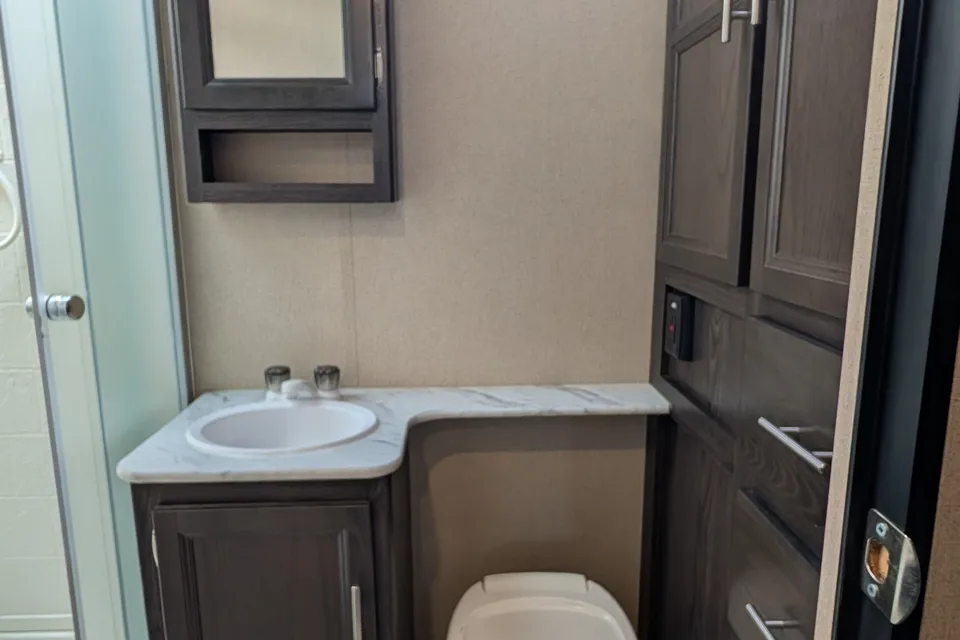 Tim's Dutchmen Kodiak 201QB Travel Trailer