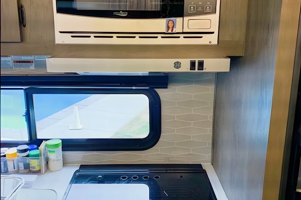Brand New 2022 Travel Trailer 