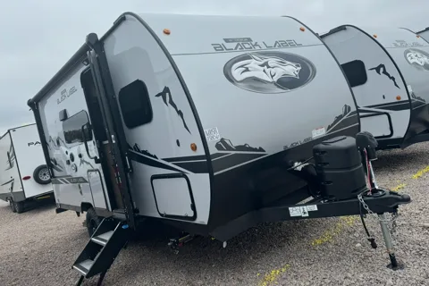 Oscar's Forest River 16BHSBLW Travel Trailer