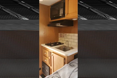 Holly's Riverside RV Retro Micro Trailer