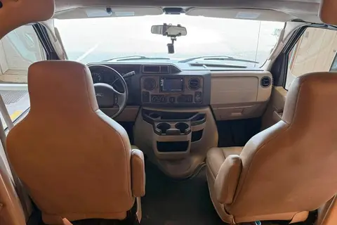 Thor Motor Coach 24F - 6 personnes - Tout équipé