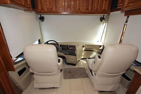 Roy’s Tiffin Motorhomes Phaeton Class A
