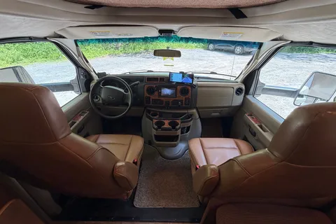Thor Four Winds 31E – Ultimate Family & Off-Grid Adventure RV