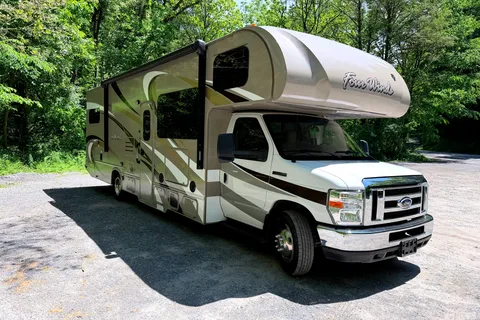 Thor Four Winds 31E – Ultimate Family & Off-Grid Adventure RV