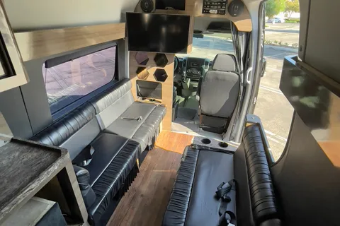 5-Bunk Sprinter Camper – Tour Bus Vibes | Family + Band Friendly