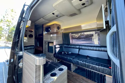 5-Bunk Sprinter Camper – Tour Bus Vibes | Family + Band Friendly