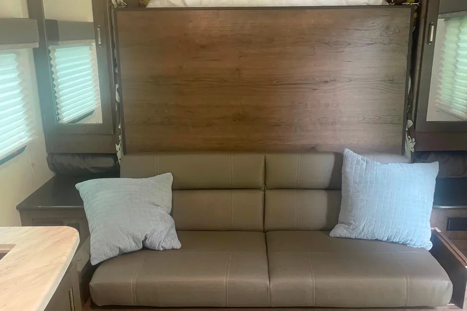 Rob's Keystone Passport SL 239MLWHE Travel Trailer
