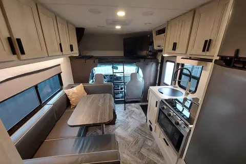 Great RV for Families - Let’s Make Your Trip the Best It Can Be!