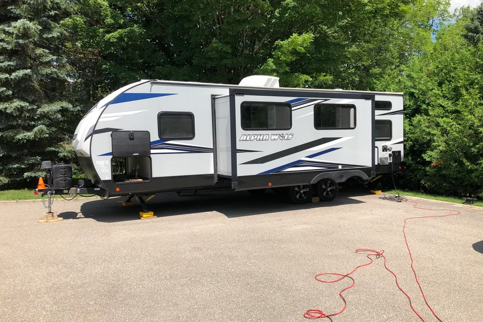 Glen's Forest River Alpha wolf Travel Trailer