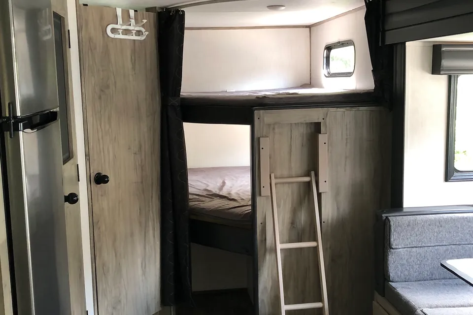 Glen's Forest River Alpha wolf Travel Trailer