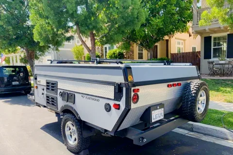 Alex's Fleetwood evolution  Pop up trailer  Tent Trailer
