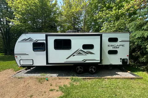 Emmanuel's KZ Escape Travel Trailer