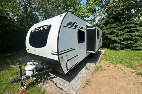 Emmanuel's KZ Escape Travel Trailer