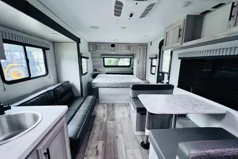 Emmanuel's KZ Escape Travel Trailer