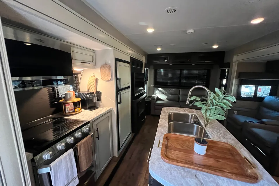 Nancy's Jayco HT Eagle - No Burning Man Festival