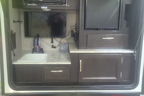 Frank's Jayco Hummingbird Travel Trailer