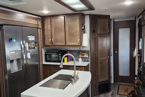 Bunkhouse!Sleeps 10, Spacious,Pet Friendly,Island