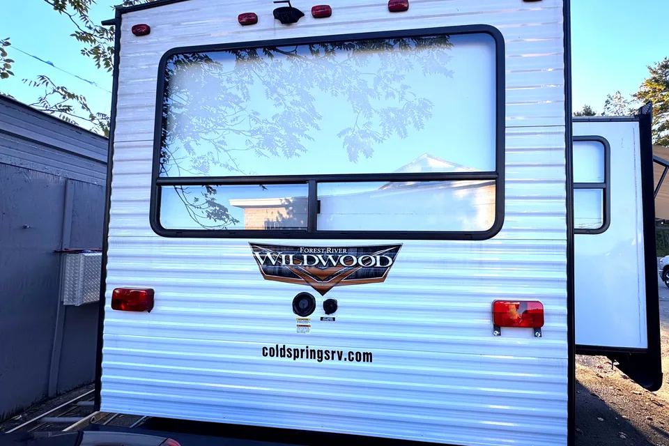 2021 Forest River Wildwood Travel Trailer