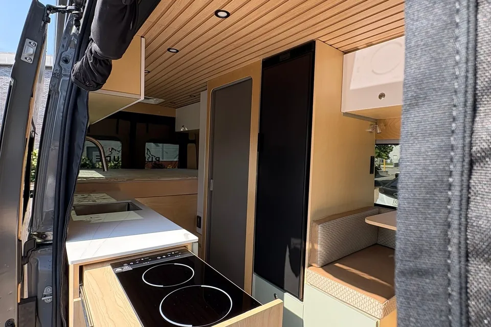 𝐕𝐚𝐧 𝐇𝐚𝐫𝐦𝐨𝐧𝐢𝐞 Plénitude van Promaster 159 EXT