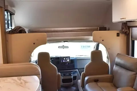 Thor's Chariot Class C Luxury Delivery Available Sleeps 6