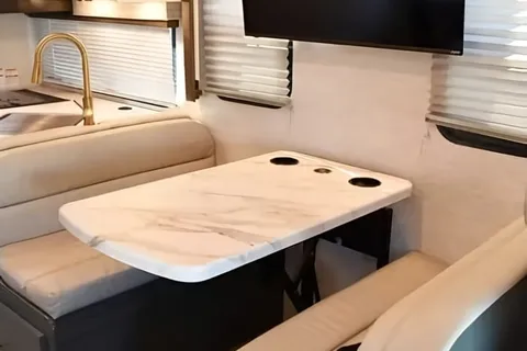 Thor's Chariot Class C Luxury Delivery Available Sleeps 6