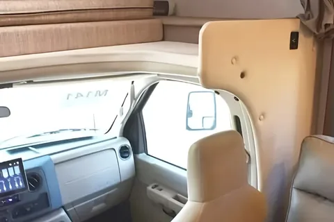 Thor's Chariot Class C Luxury Delivery Available Sleeps 6