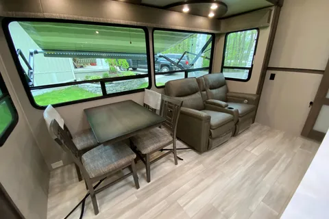 Scott's Solitude S-Class 3740BH Fifth Wheel