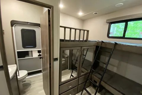 Scott's Solitude S-Class 3740BH Fifth Wheel