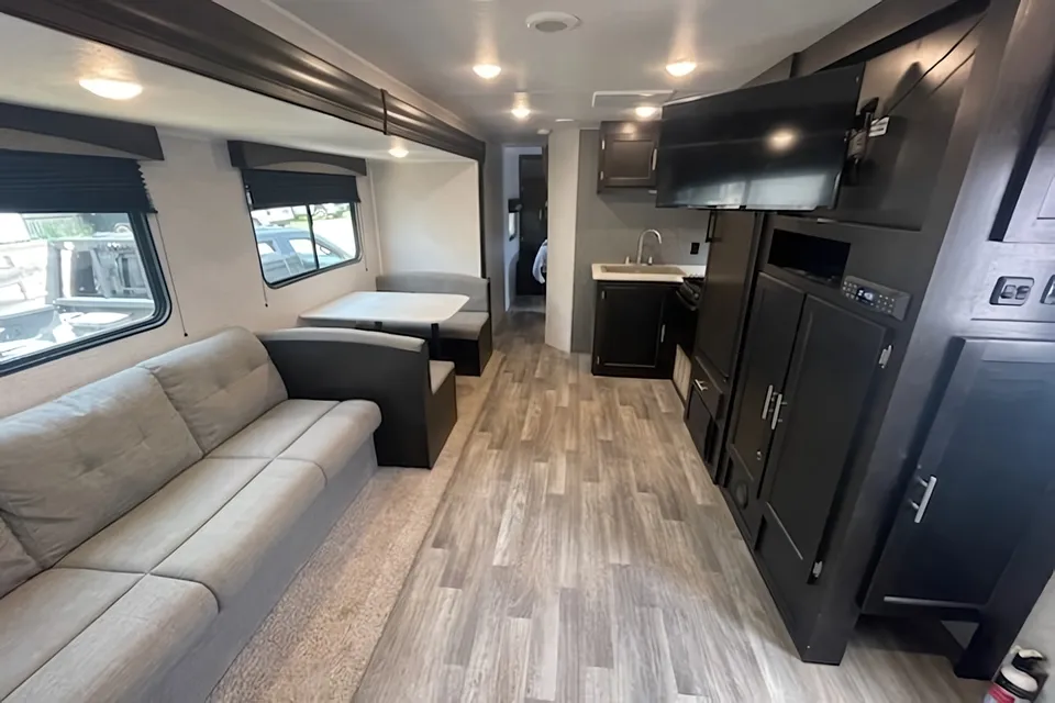 Camrens 32' Braxton Creek