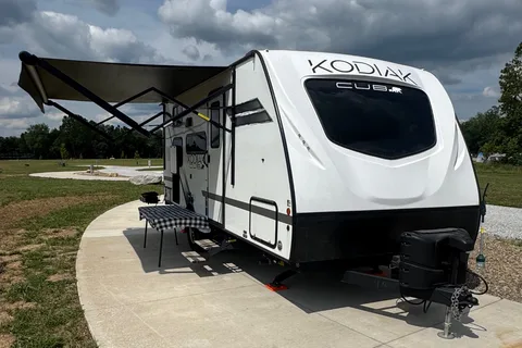 Ryan's Dutchmen Kodiak Cub 196BH Travel Trailer