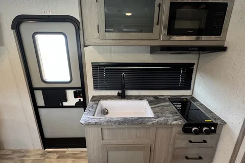 Ryan's Dutchmen Kodiak Cub 196BH Travel Trailer