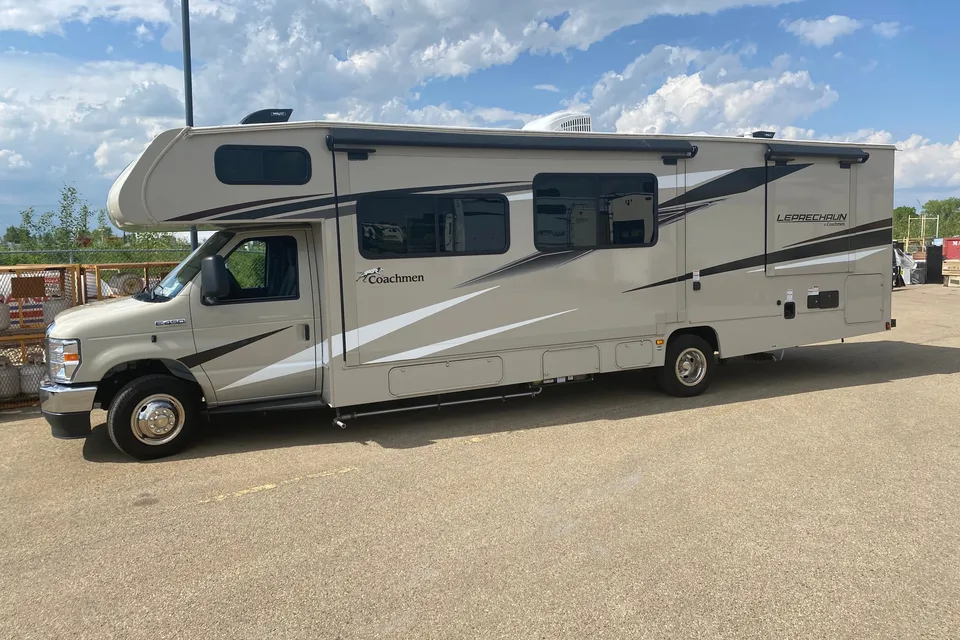 Clifton's Coachmen Leprechaun Class C