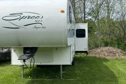 Keystone Spree Fifth Wheel