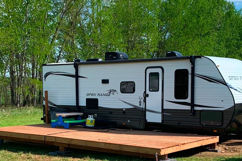 Steve’s Open Range Highland ridge 26bhs Travel Trailer