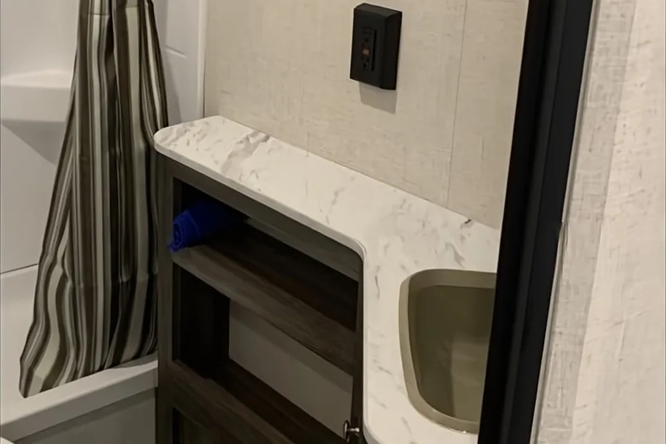 Steve’s Open Range Highland ridge 26bhs Travel Trailer