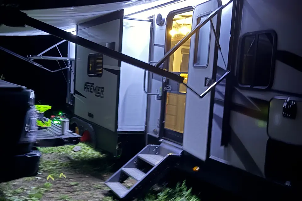 Troy & Shannon’s Rolling Retreat
