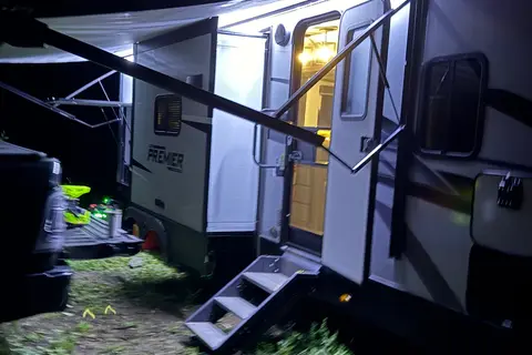 Troy & Shannon’s Rolling Retreat