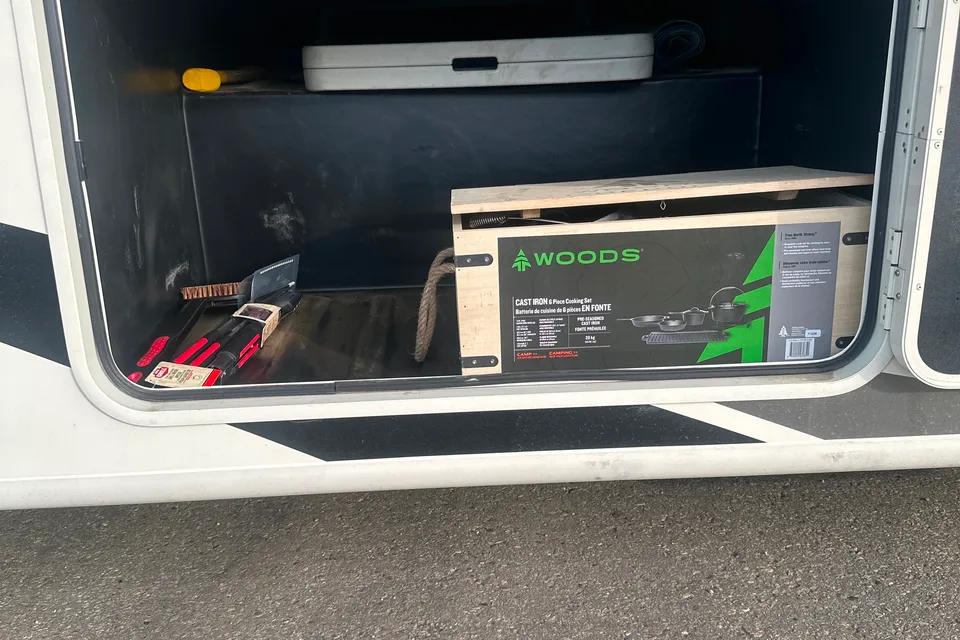 Michael's Jayco Precept 29V Class A