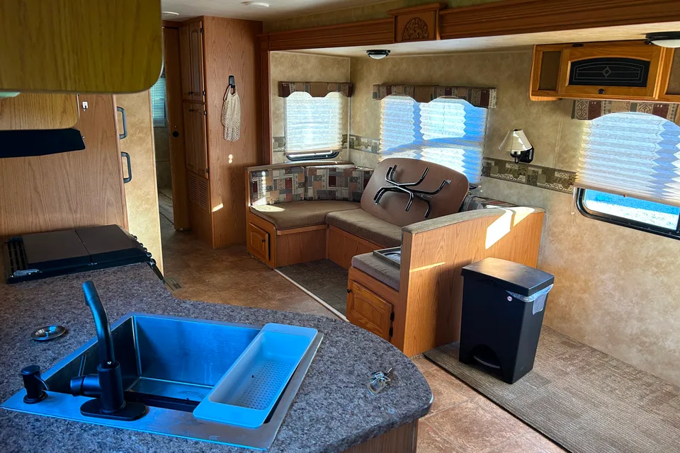 Heartland Jasper Trail 32BHS Travel Trailer