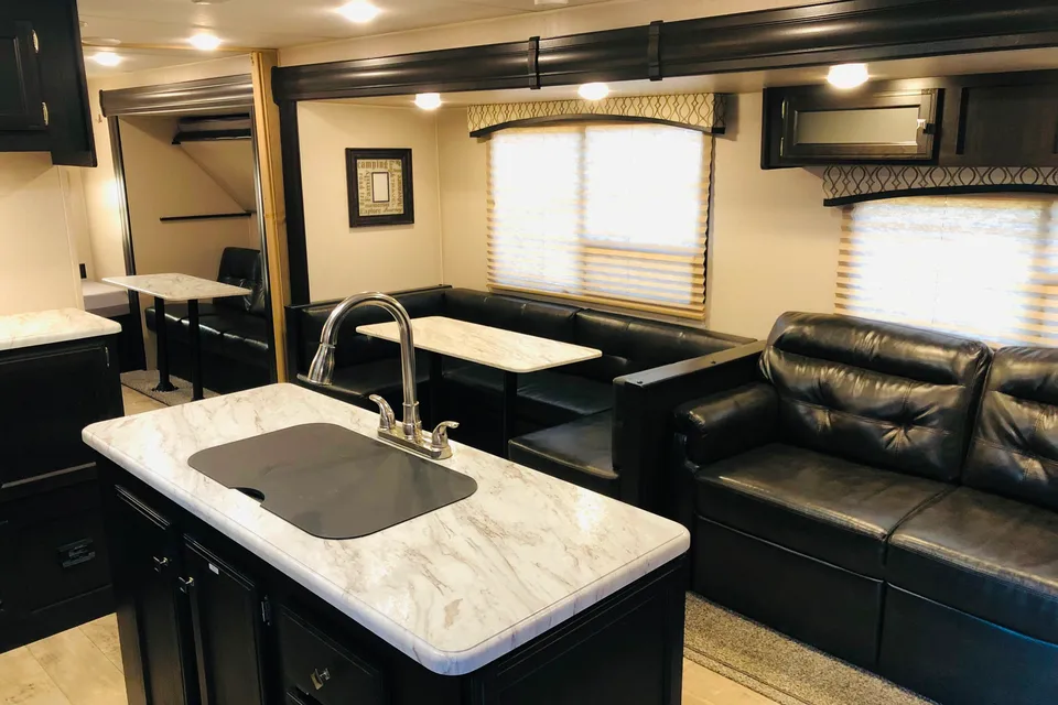 Desert Dwellers Bunkhouse