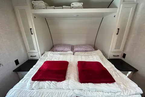 2024 Starcraft 24ft. Trailer- with free private shuttle - Pebbles