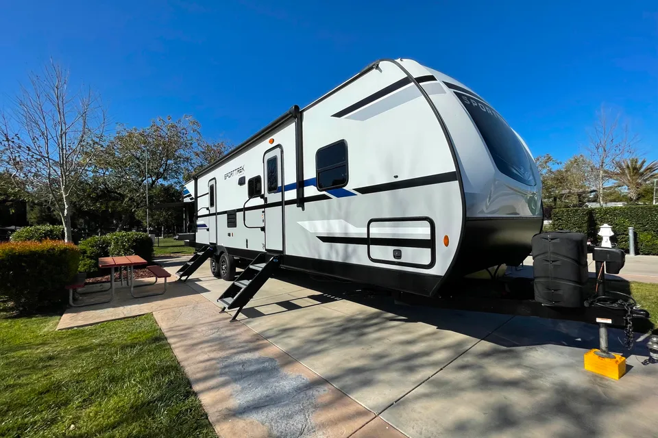 The Farmhouse Bunkhouse by SYV Trailer Rentals