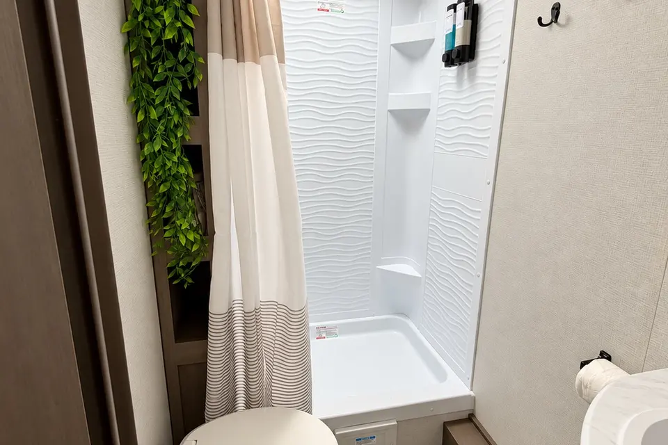 Brand New 2026 Grand Design | Sleeps 8 Family Bunkhouse!