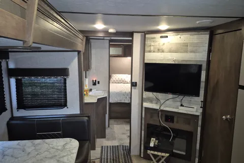 Kevin's Coleman Dutchmen Travel Trailer