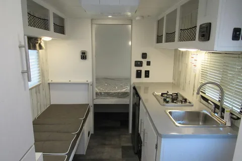 2024 Rove Lite 16rb Travel Trailer