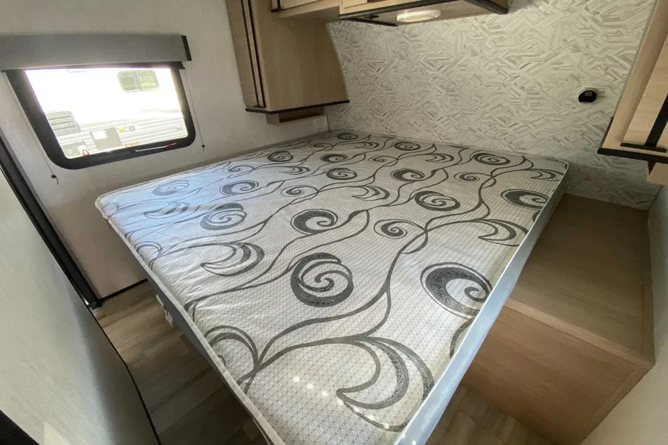 Cruiser RV radiance 28qd