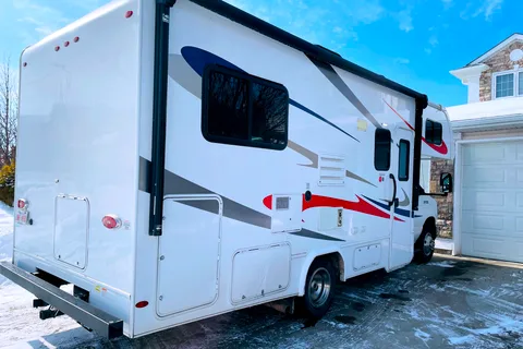 2020 Forester sunseeker 24’