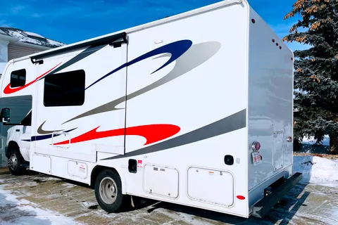 2020 Forester sunseeker 24’