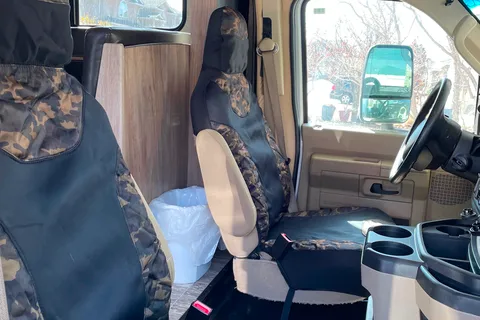 2020 Forester sunseeker 24’