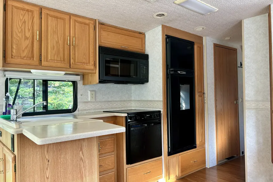 RV motorisé Winnebago Brave Classe A